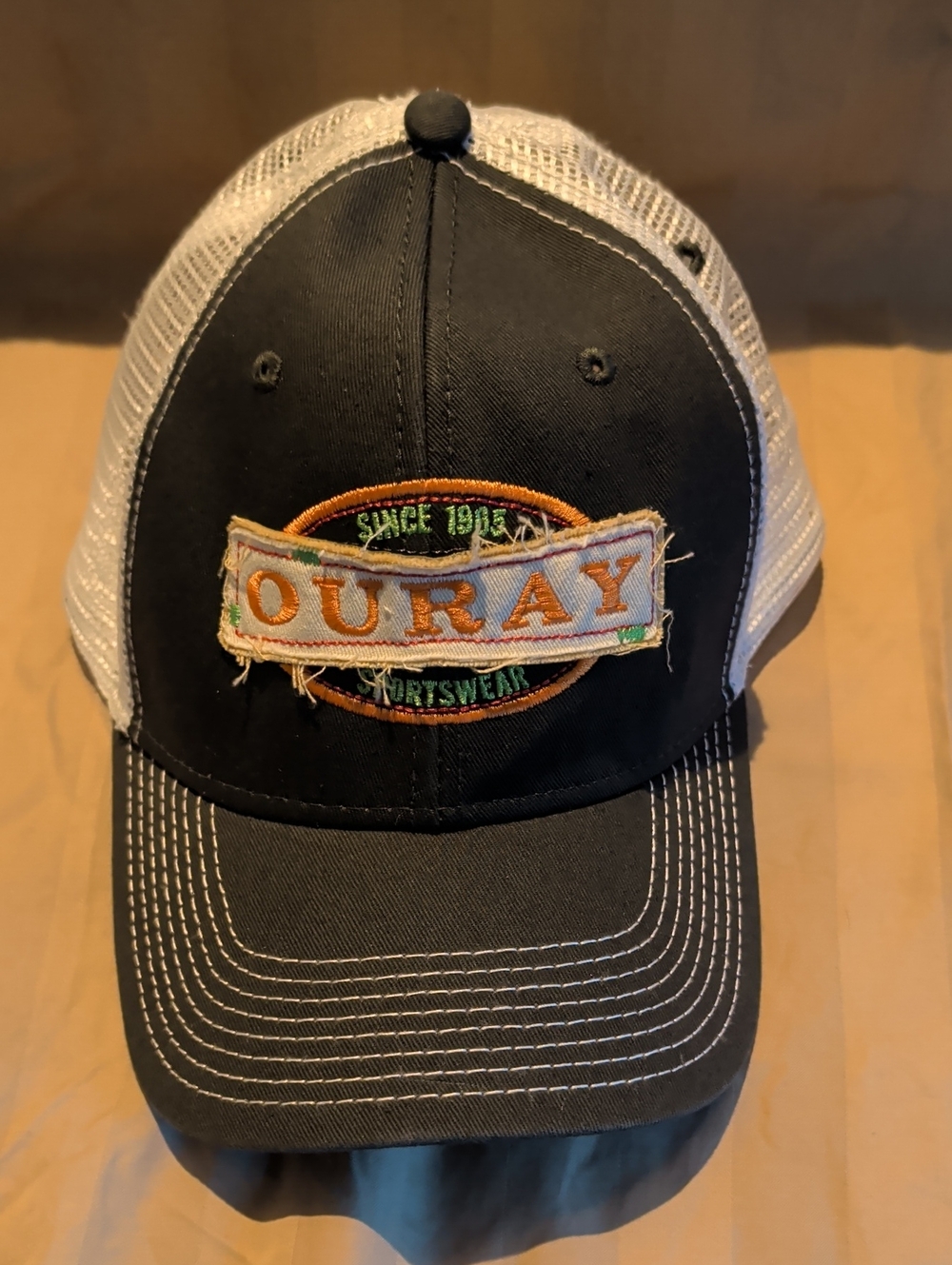 Ouray Men's Black/Gray and White Trucker Hat